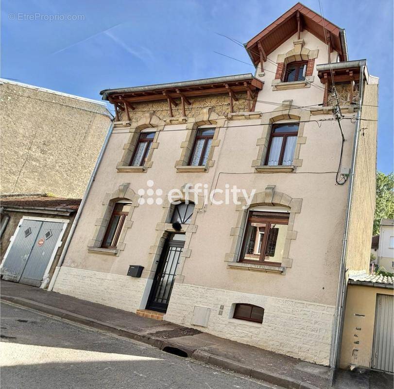 Maison à LONGWY
