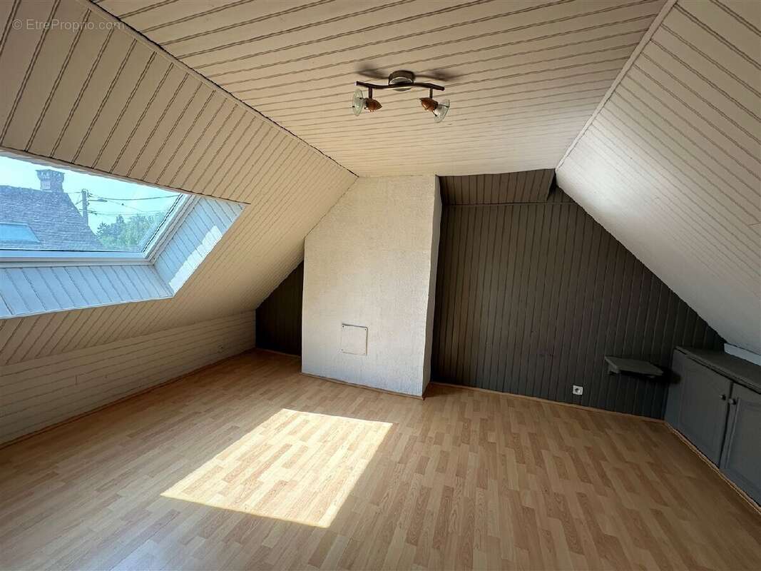 Maison 101 m² à Chateauneuf-En-Thymerais  - photo 9