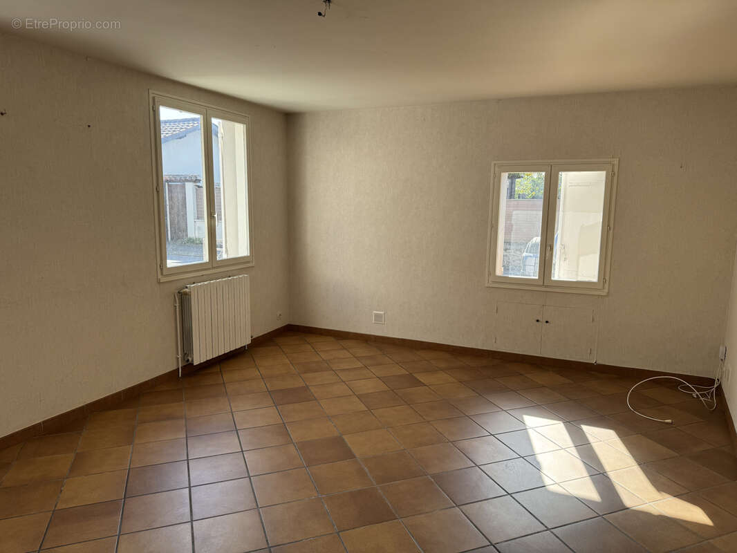 Maison à CASTELJALOUX