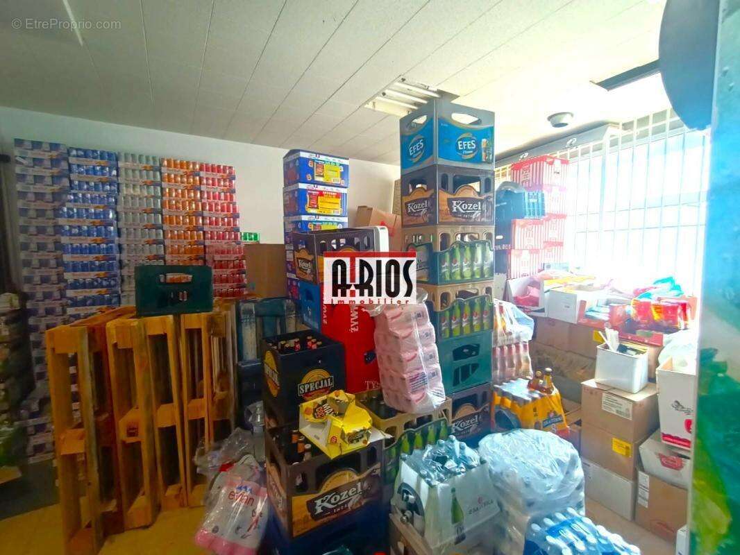 Investissement locatif - local commercial 85m² - photo 6