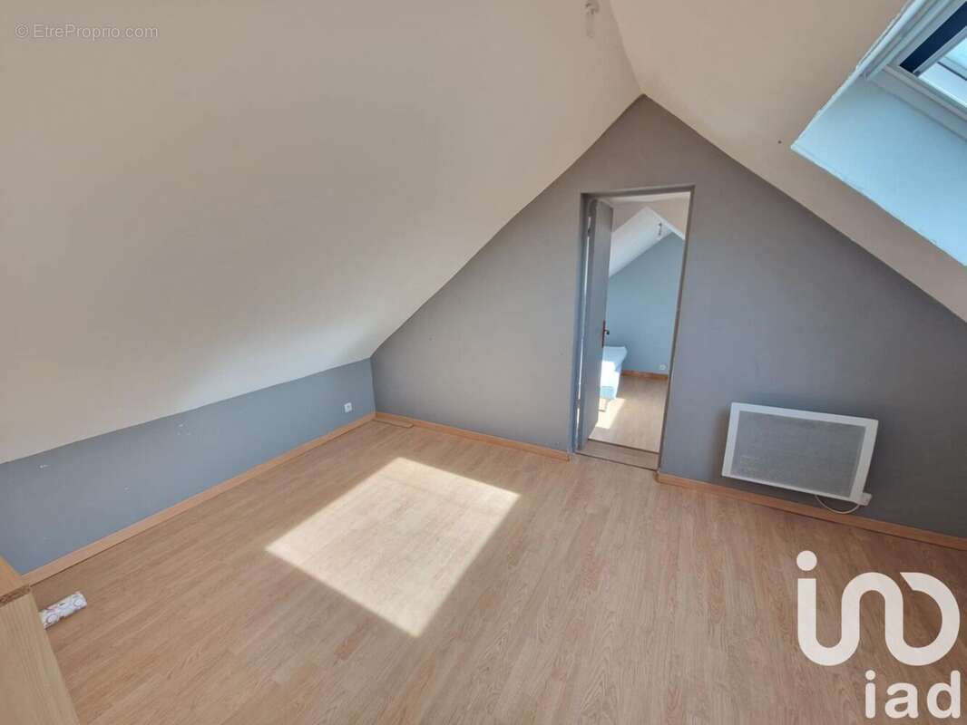 Photo 9 - Maison à DAMPIERRE-EN-BURLY