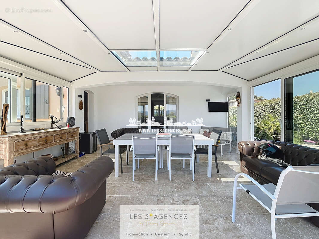 Maison à COGOLIN
