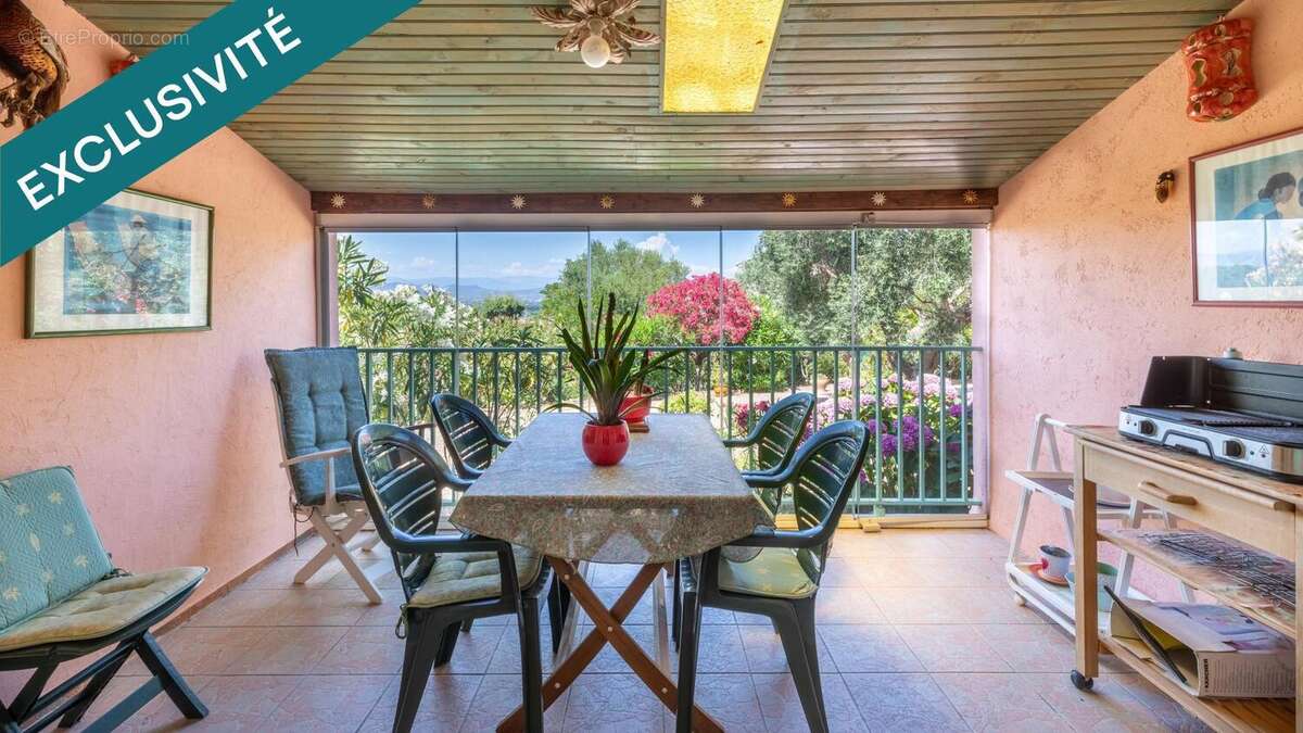 Photo 7 - Maison à FREJUS