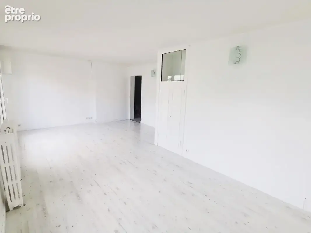 Appartement Centre-ville Chelles 4 pièce 64 m2 - photo 3