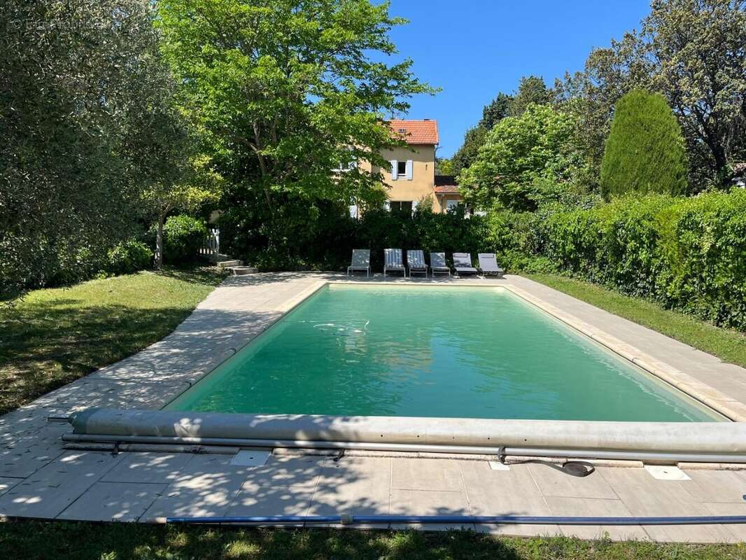 Maison à LES ANGLES