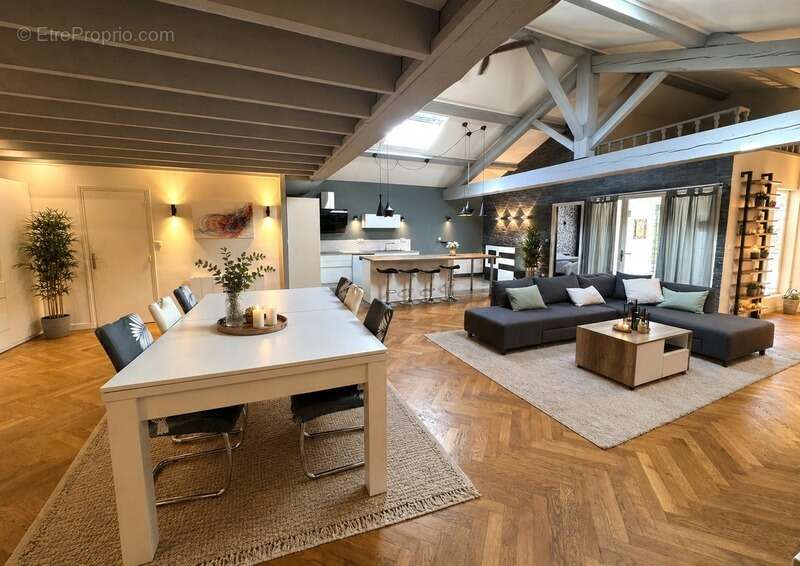 Appartement à JONAGE