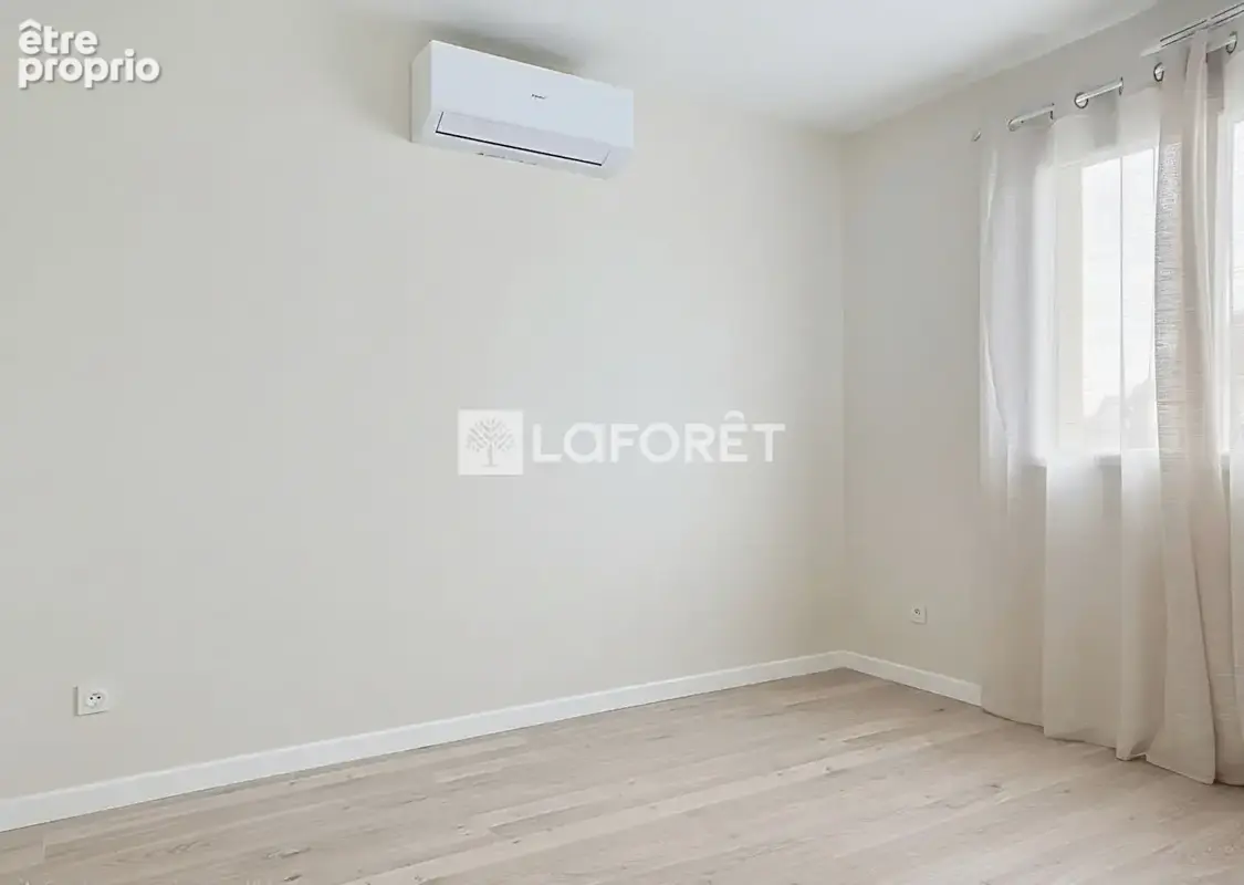 Plain pied récent 102m² - Saint Aubin Les Elbeuf - photo 8