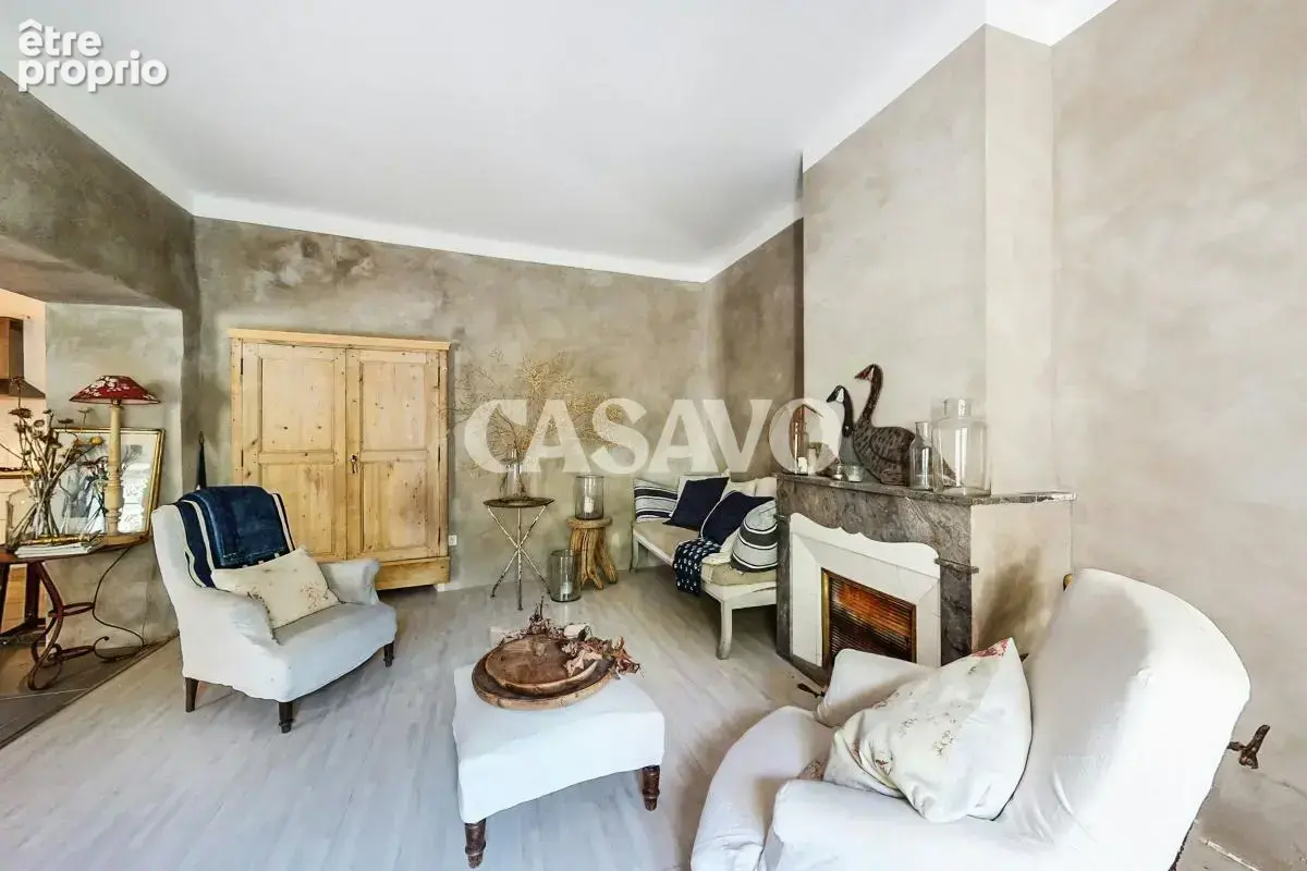 Vente Maison 5 pièces de 170m² - 30700 Baron - photo 4