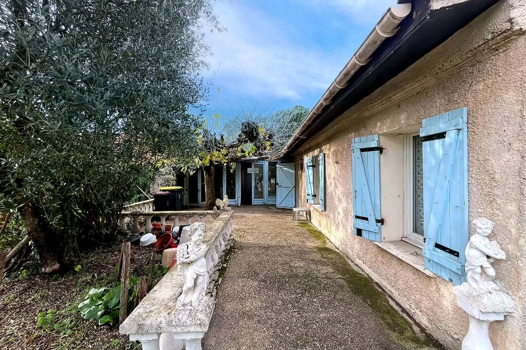 Maison à SAINT-LOUBES