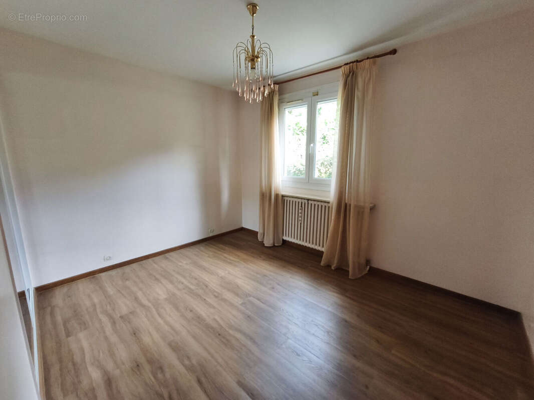 Photo 7 - Maison à SAINT-ETIENNE