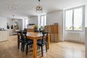 Appartement à LA FERTE-ALAIS