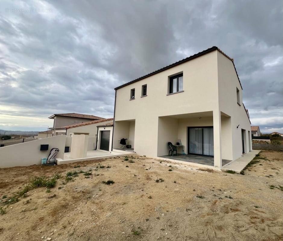 Maison à CORNEILHAN