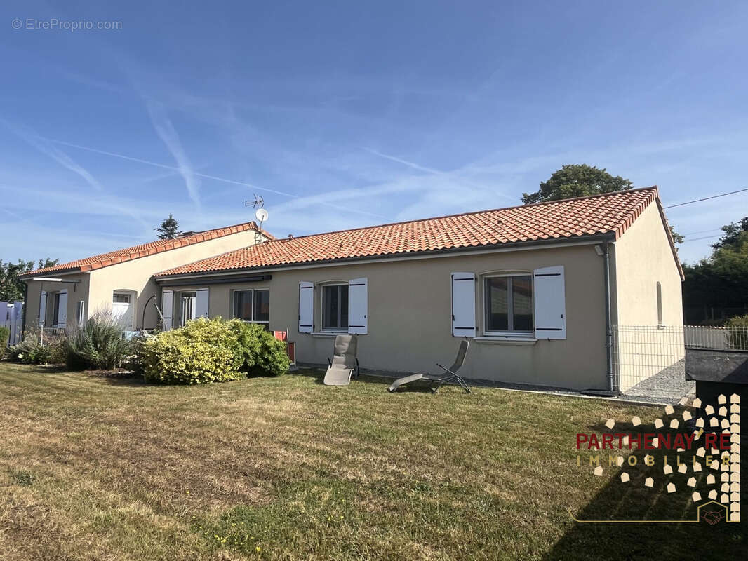 Maison à LA PEYRATTE