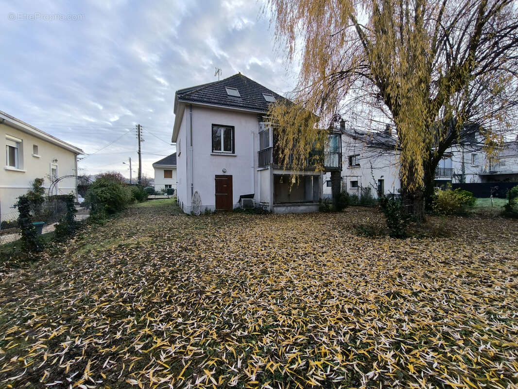 Maison à CHAMBRAY-LES-TOURS
