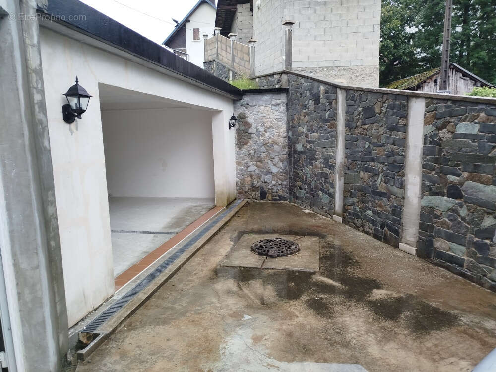 Maison à CEVINS