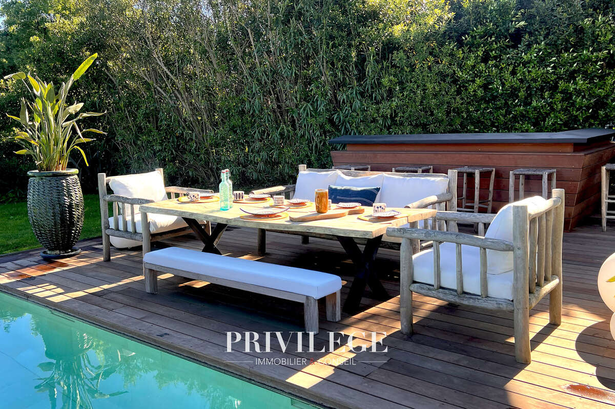 Maison à RAMATUELLE