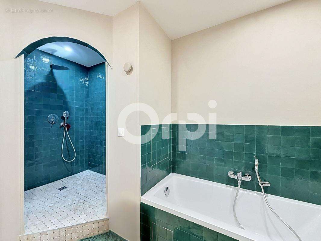 Appartement à NOGENT-SUR-MARNE