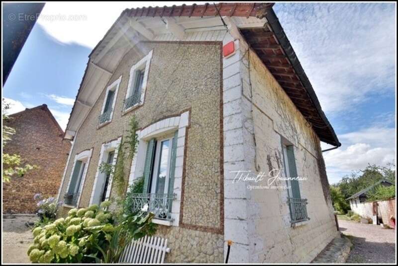 Maison à PACY-SUR-EURE