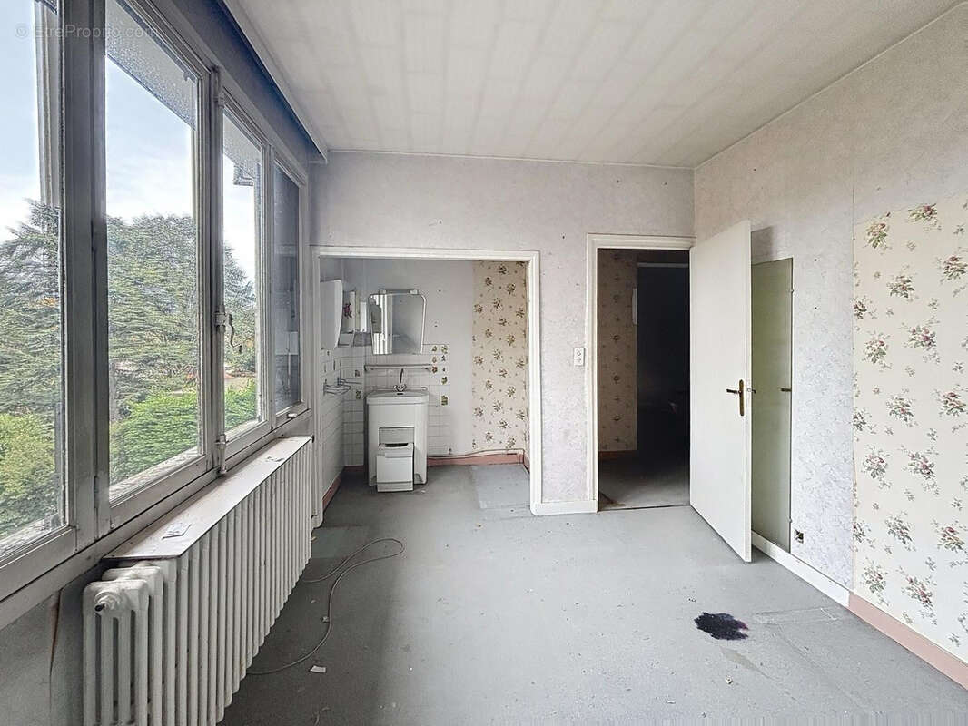 Maison à TASSIN-LA-DEMI-LUNE