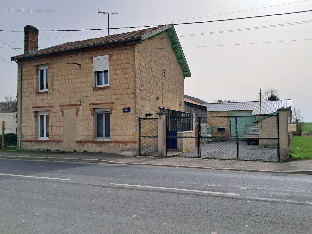 Maison à BIGNICOURT