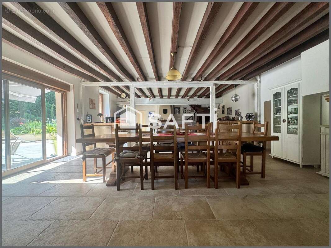 Maison 172 m² à Genouilly  - photo 7
