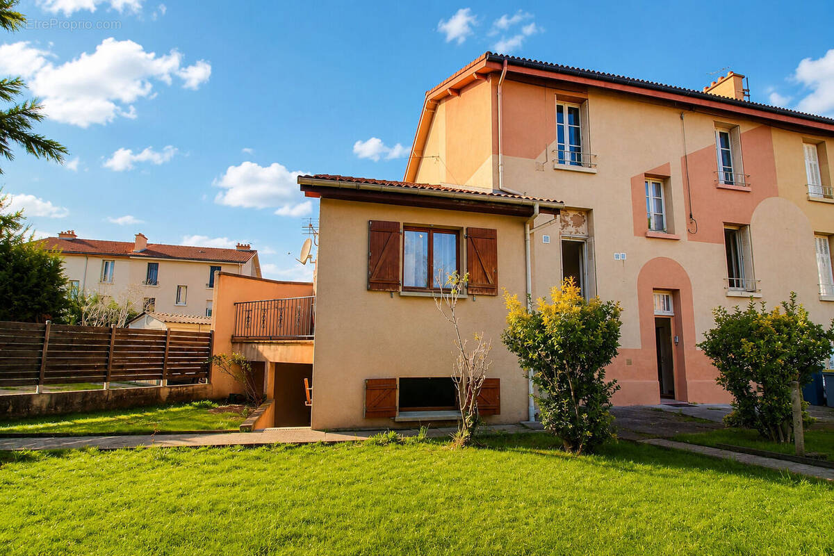 Maison à CLERMONT-FERRAND