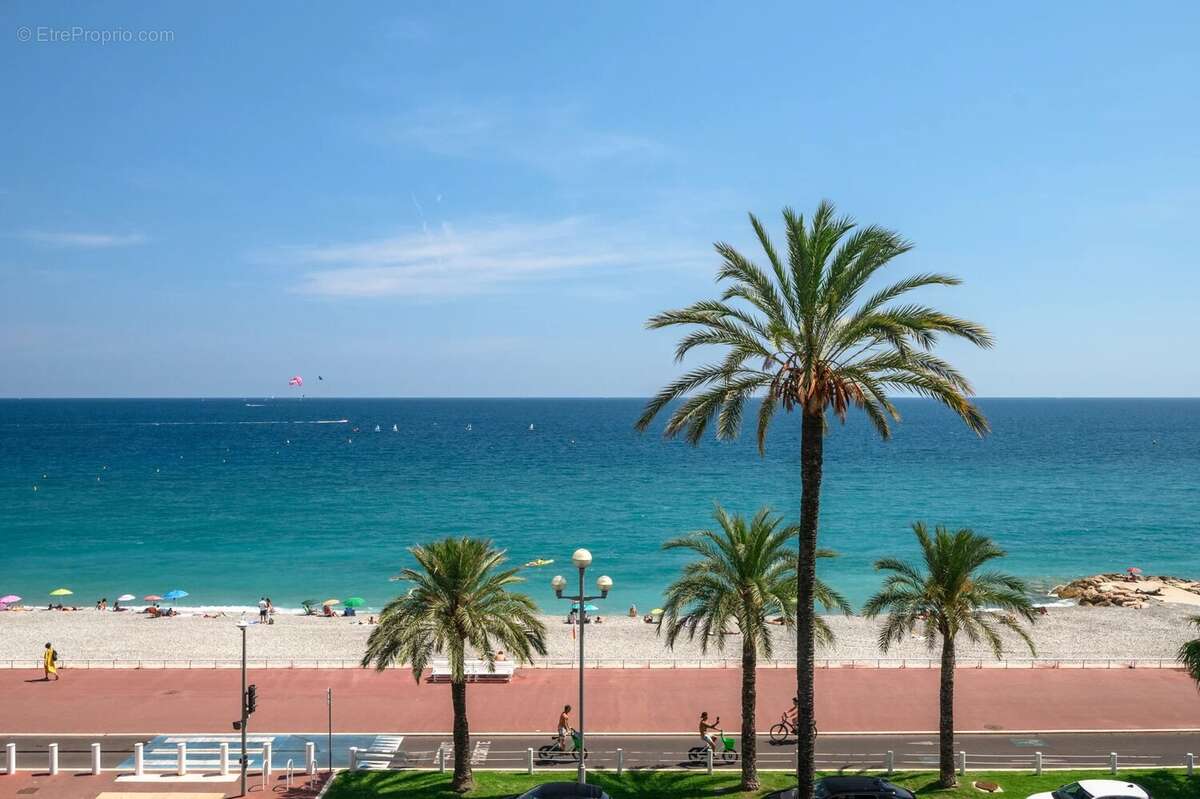 Nice Promenade des Anglais - 3 pièces à rénover - Vue Mer - photo 38