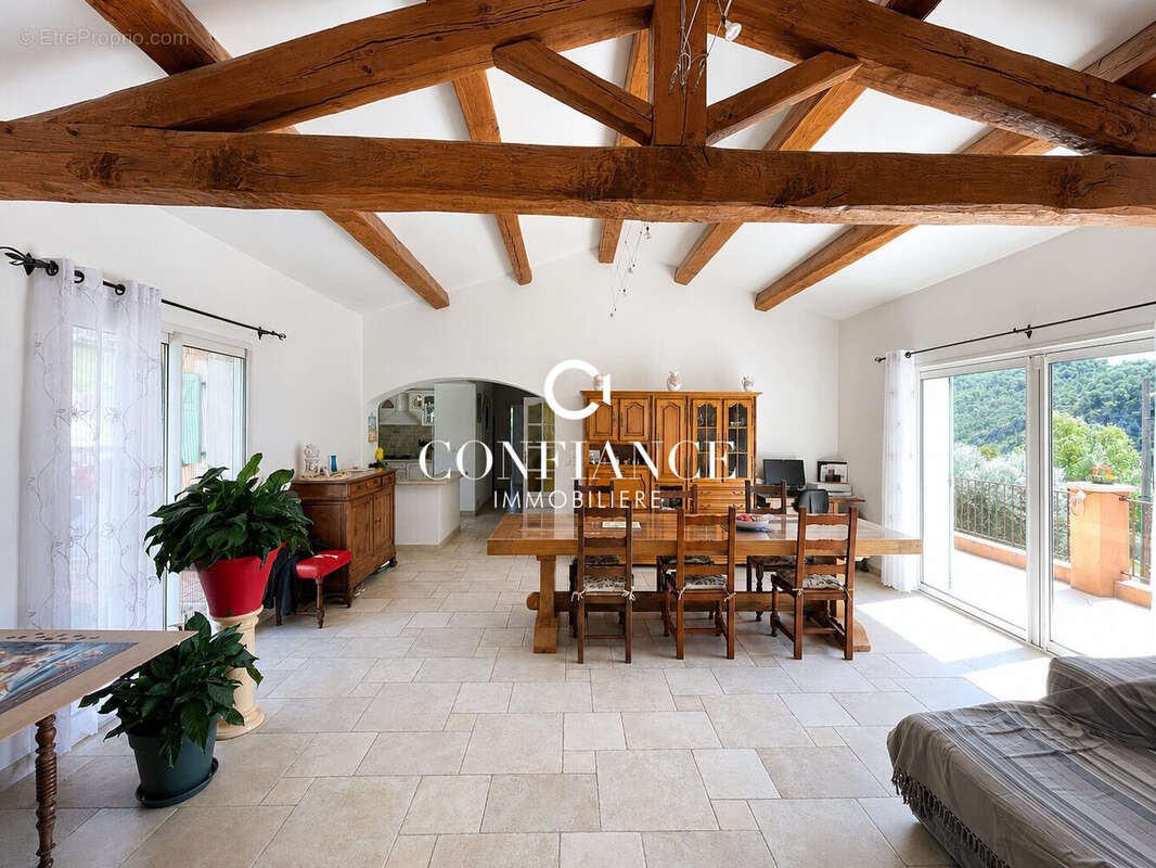 Maison à CUEBRIS