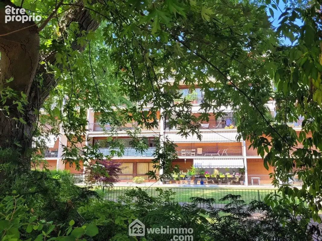 Appartement 90 m² à Chatenay-Malabry  - photo 290