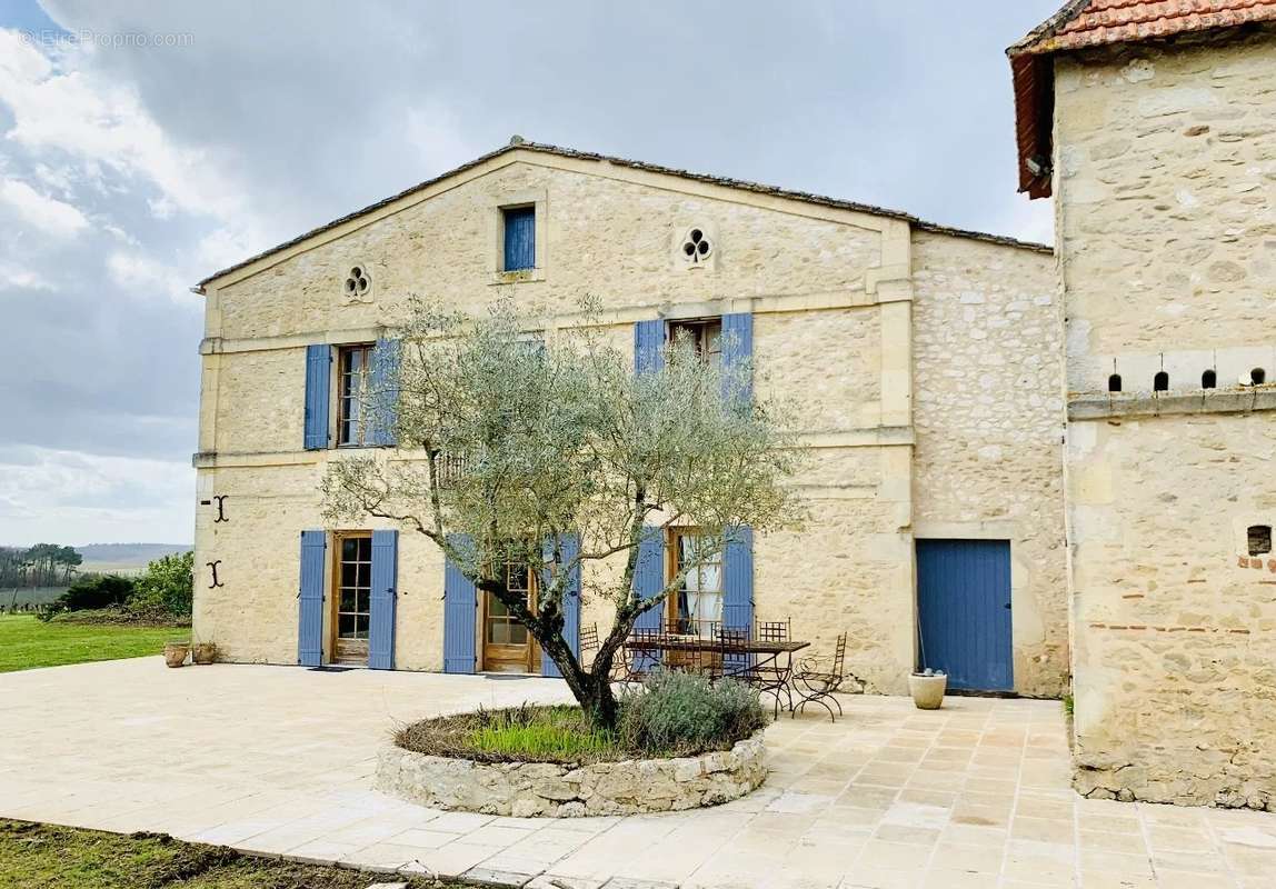 Maison à SAINTE-FOY-LA-GRANDE