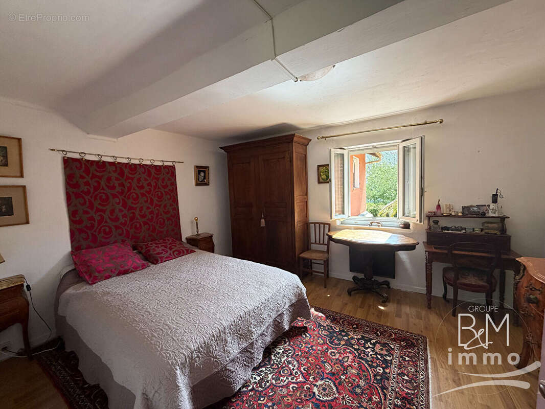 Maison à SAUBRIGUES