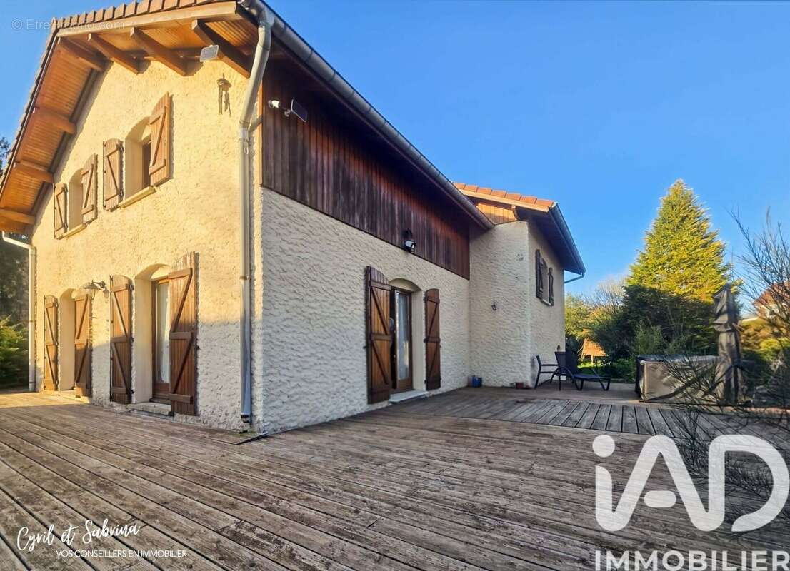 Photo 2 - Maison à LE THILLOT