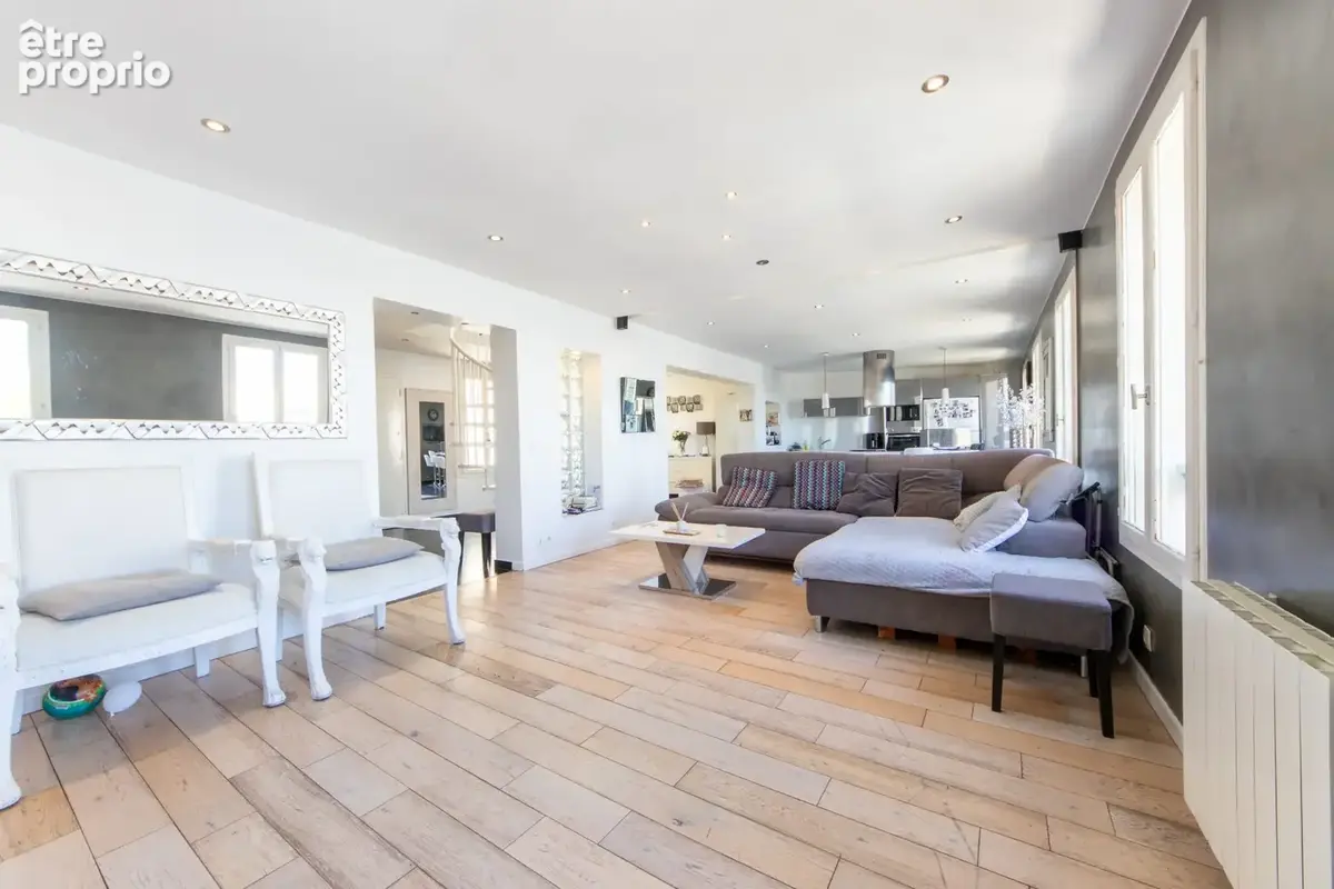 Appartement 135 m² à Nogent-Sur-Marne  - photo 2
