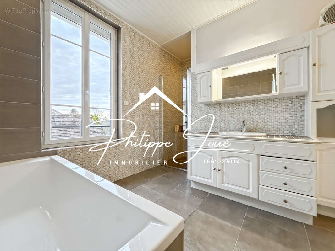 Maison à SAINT-CLEMENT