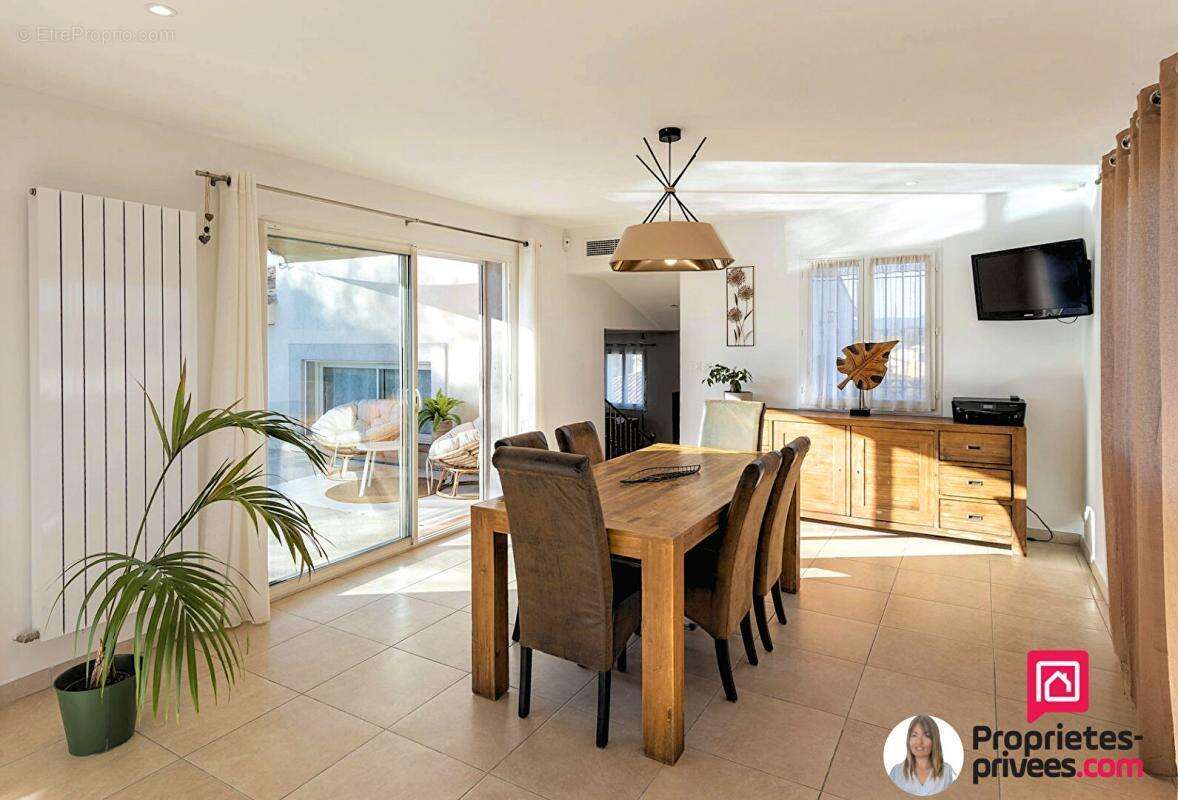 Maison à PUGET-SUR-ARGENS