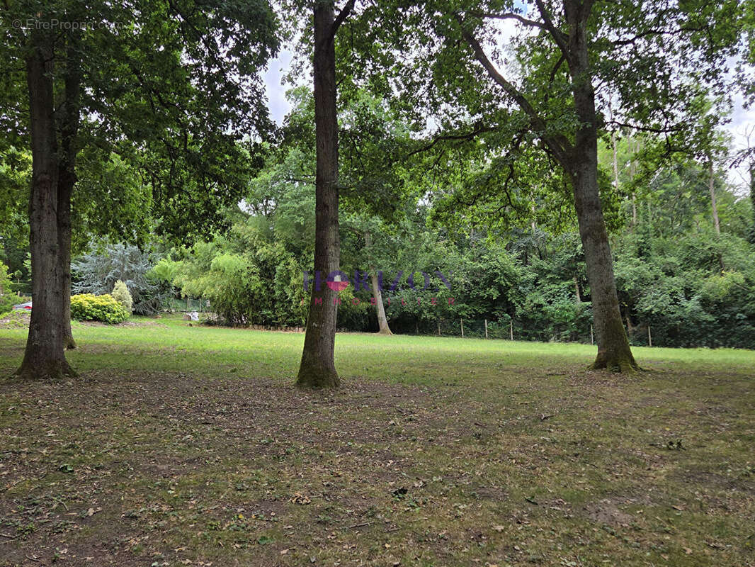 Maison à AUVERS-SUR-OISE