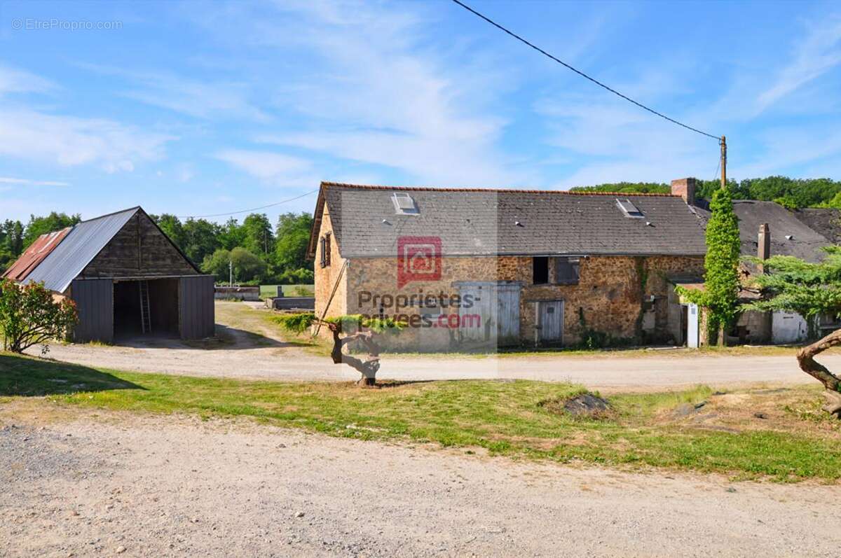 Maison à BEAULIEU-SUR-OUDON