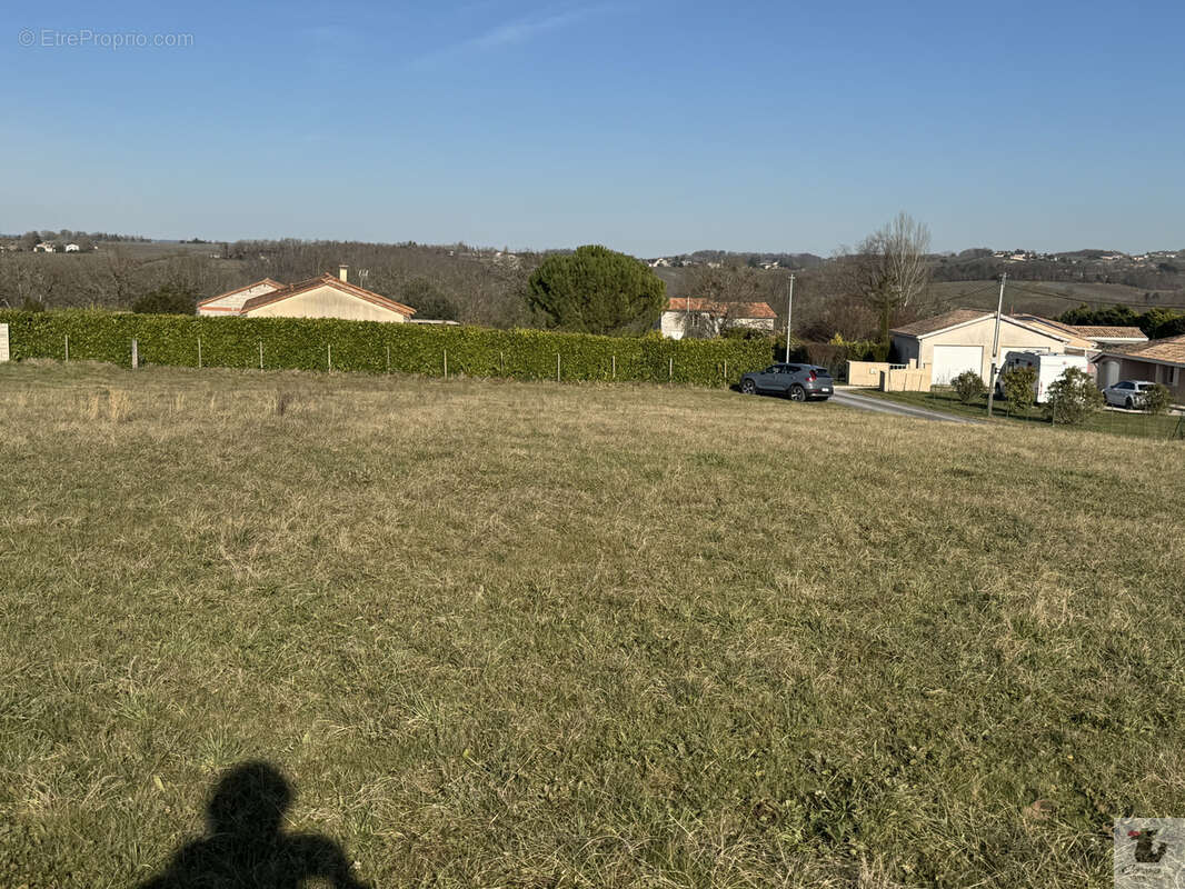 Terrain constructible de 2495 m2, à acheter à Cunèges (24) - photo 7