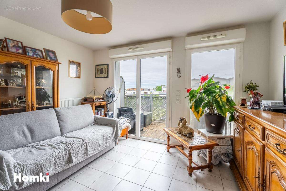Appartement à VILLENAVE-D'ORNON