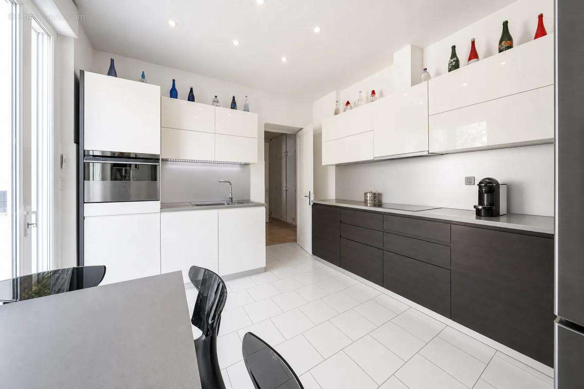 Maison 7 pièces, 161 m² à Saint-Raphaël, Boulouris - photo 6