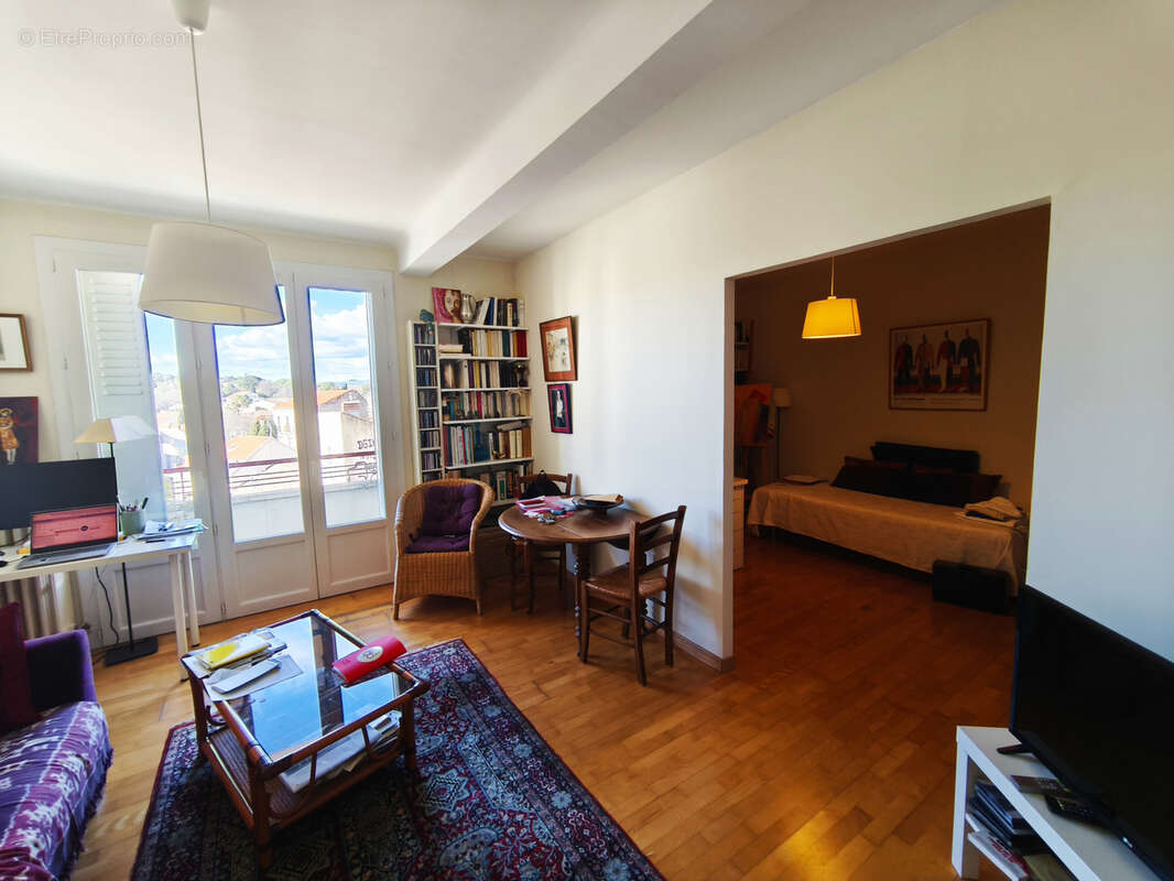 Appartement T3 avec vue panoramique, garage et cellier à Montpellier (34000) - Quartier Renouvier Gambetta - photo 9