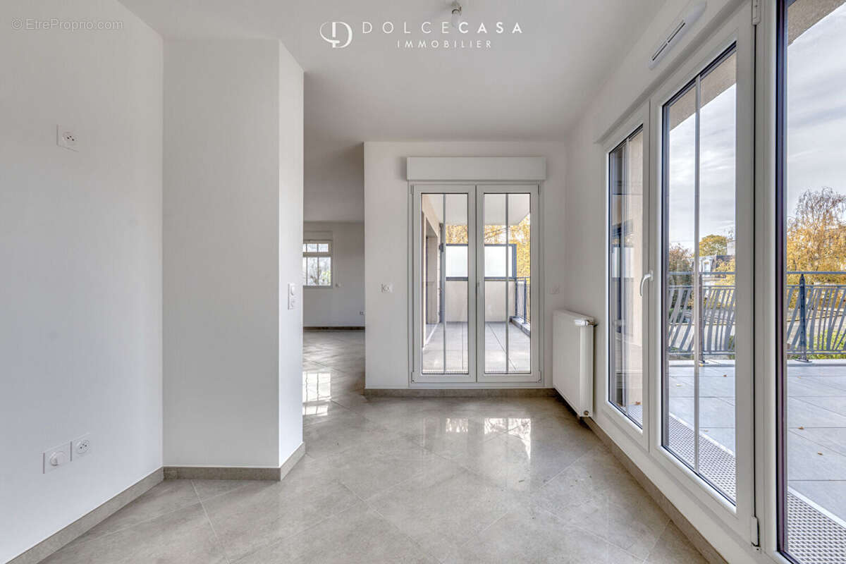 Appartement à LE PERREUX-SUR-MARNE