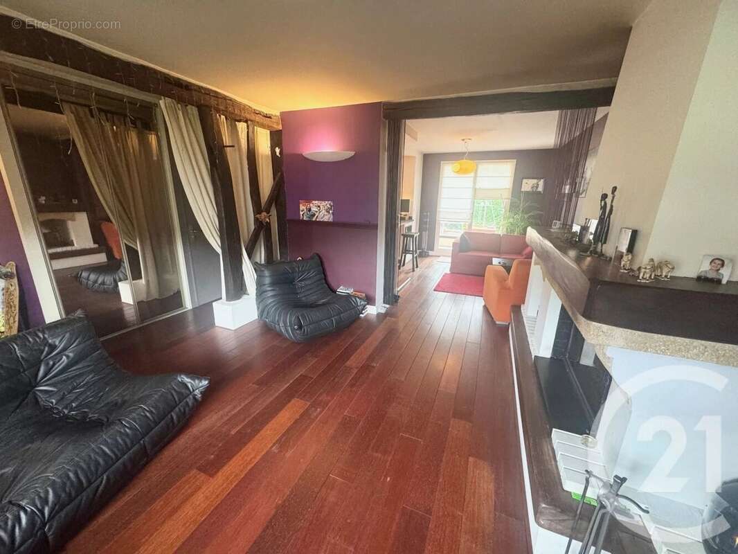 Maison à SAINT-MARTIN-DU-TERTRE