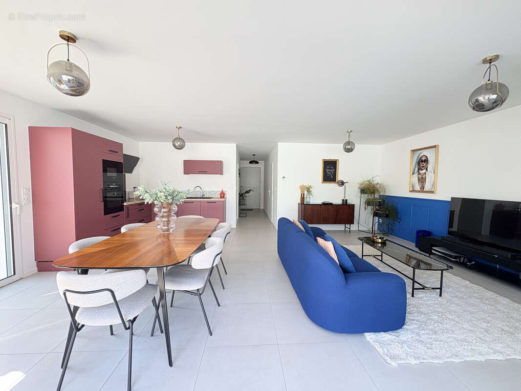 Maison à MORNAC-SUR-SEUDRE