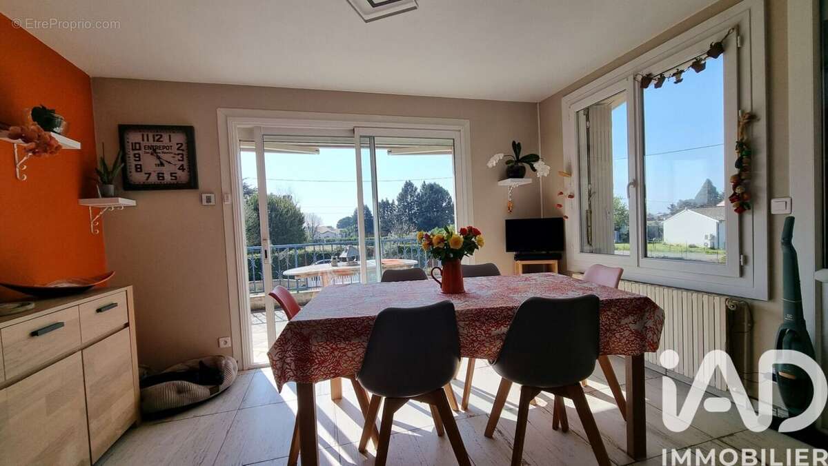 Photo 9 - Maison à SAINT-MAGNE-DE-CASTILLON