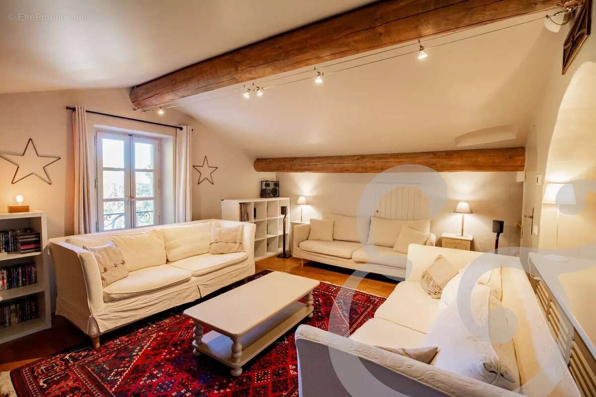 Maison à EYGALIERES