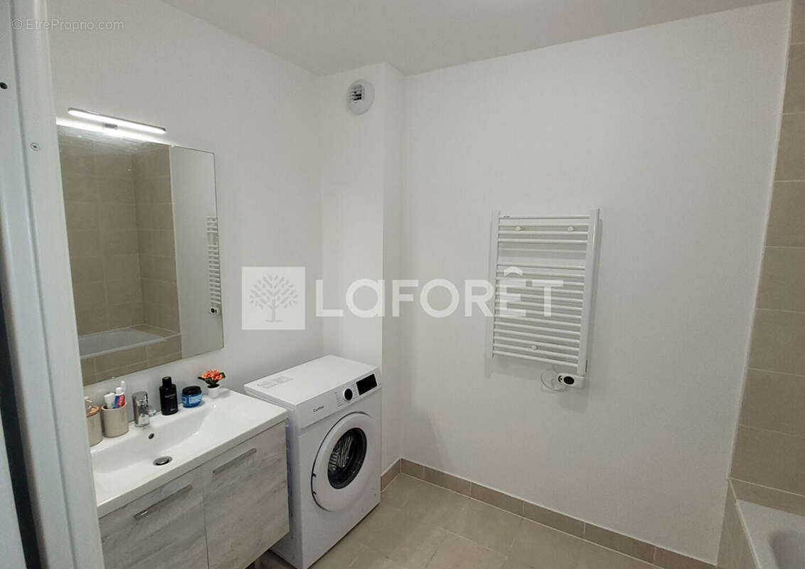 Appartement à THIAIS