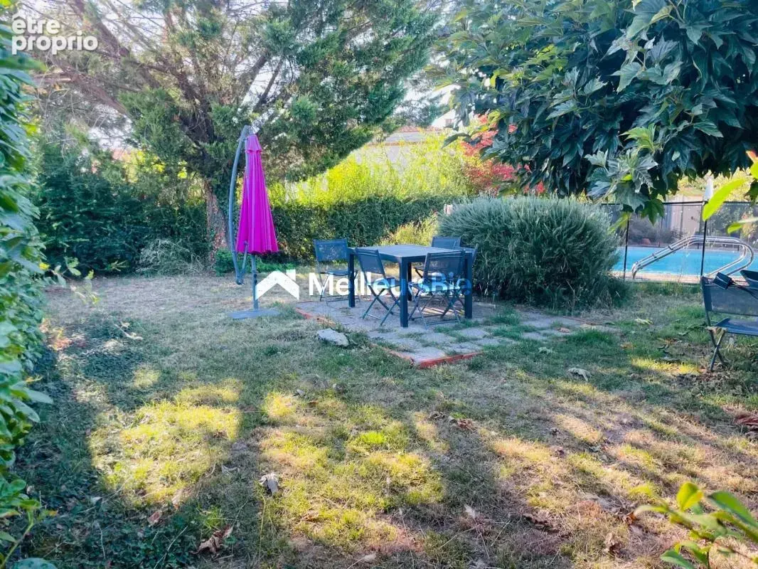 Maison familiale 4 chambres sur terrain de 911 m² à Saint-Félix-de-Lodez - photo 11