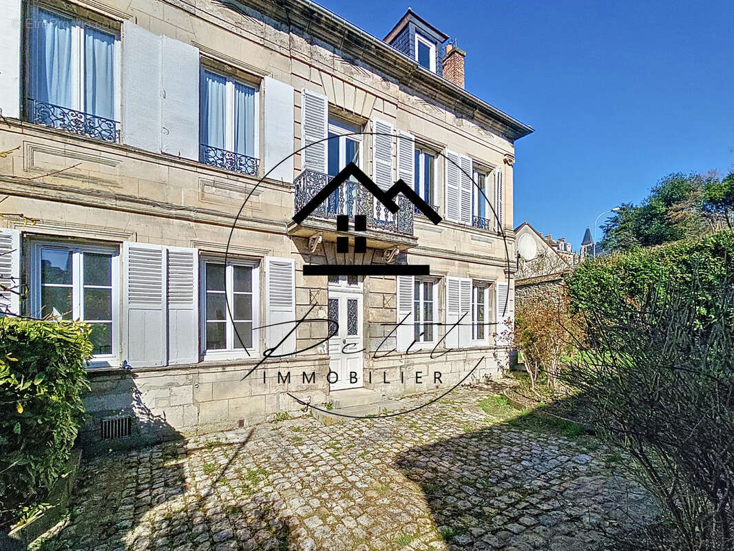 Maison à CLERMONT