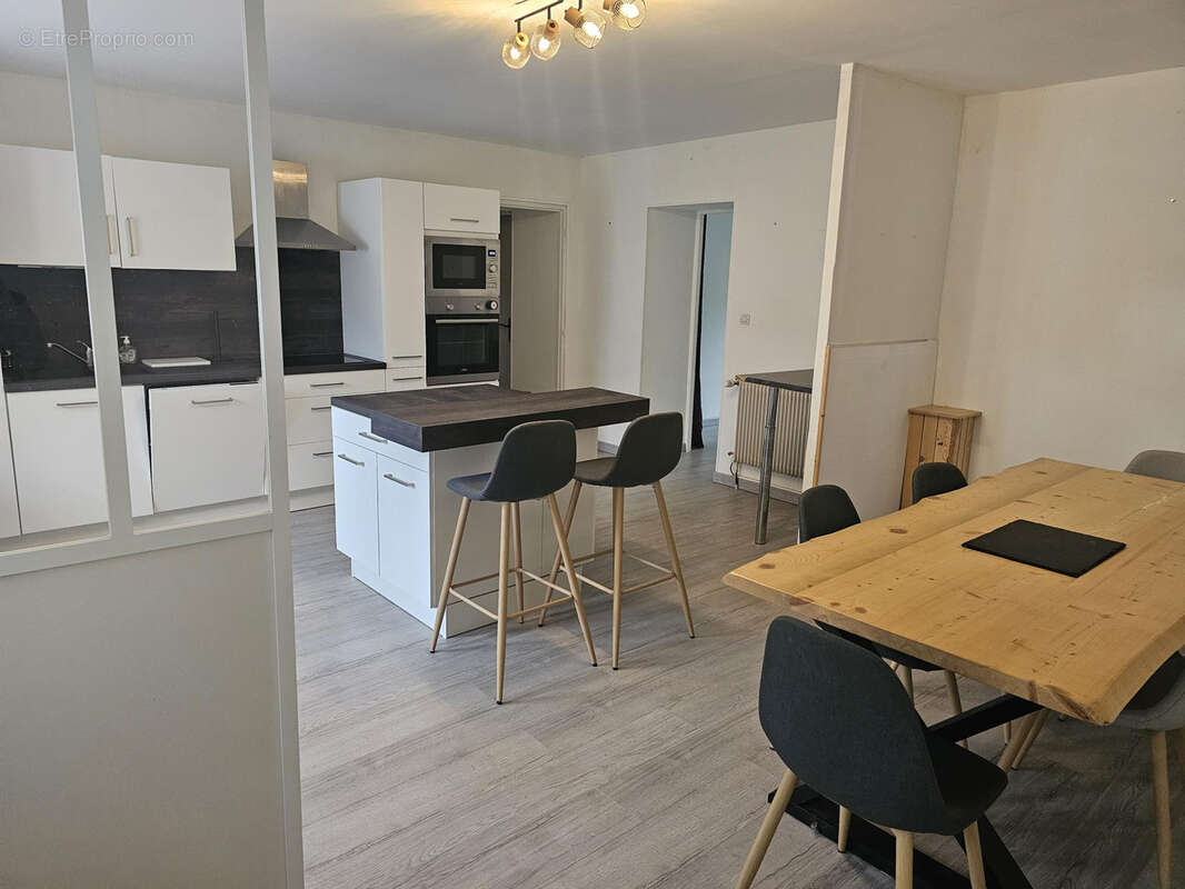 Maison à BAUME-LES-DAMES